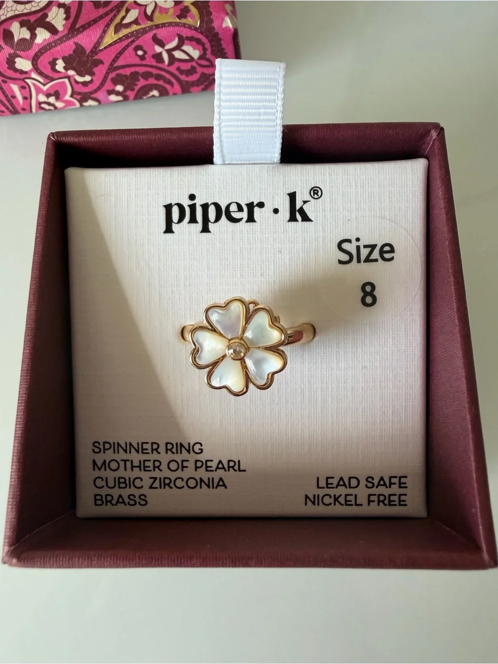 Gold Mother-of-Pearl Flower cubic zirconia spinner Ring